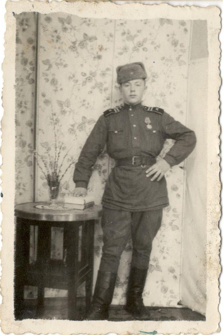 В.И. Кувшинов. Февраль 1946 года. Польша